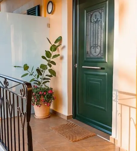 One Corfu Apartment *